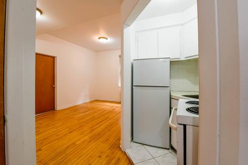 Appartement de 1 chambre à louer à Montreal - Côte-des-Neiges–Notre-Dame-de-Grâce — photo 3