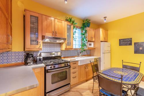 4 bedrooms apartment for rent in Montreal - Le Plateau-Mont-Royal — photo 7