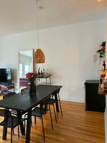 4 bedrooms apartment for rent in Montreal - Le Plateau-Mont-Royal — photo 3