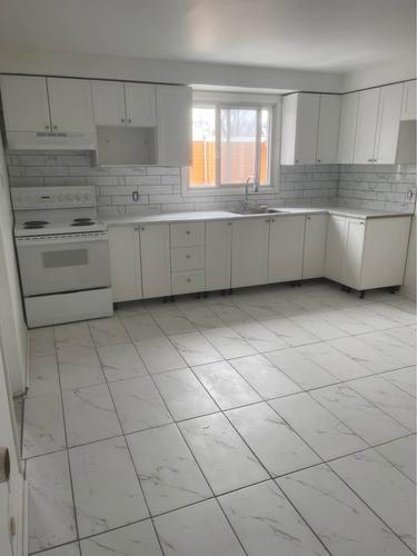 Appartement de 2 chambres à louer à Longueuil — photo 2
