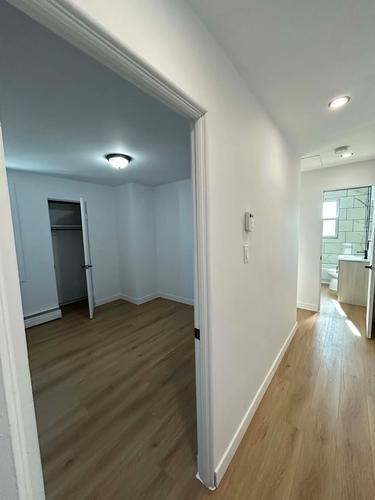 2 bedrooms apartment for rent in Sherbrooke — photo 7