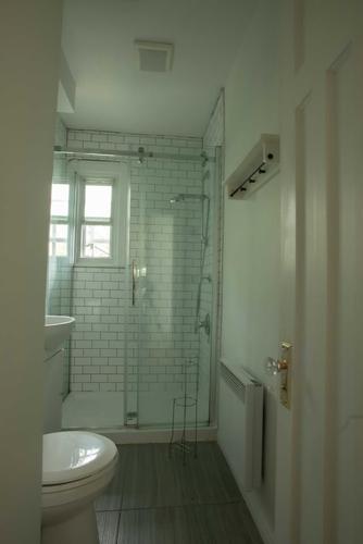 2 bedrooms apartment for rent in Montreal - Ville-Marie — photo 6
