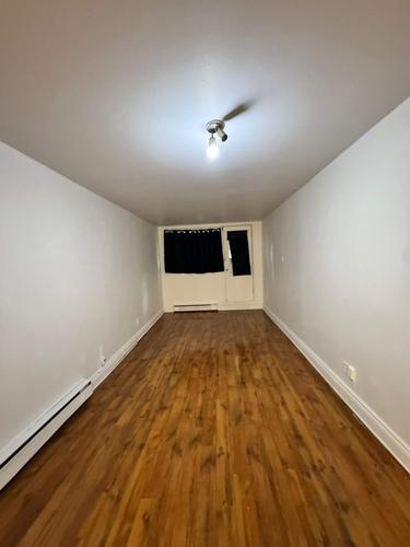 1 bedroom apartment for rent in Montreal - Ville-Marie — photo 3