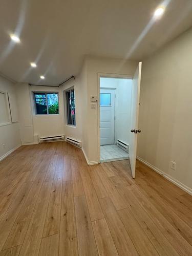 1 bedroom apartment for rent in Montreal - Ville-Marie — photo 7