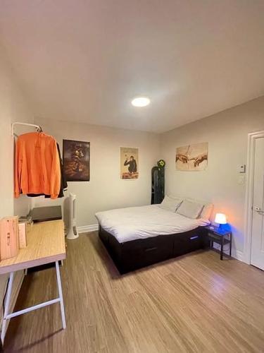 4 bedrooms apartment for rent in Montreal - Le Plateau-Mont-Royal — photo 12