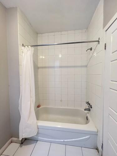 5 bedrooms apartment for rent in Montreal - Le Plateau-Mont-Royal — photo 7