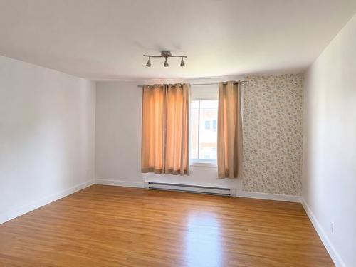 Appartement de 3 chambres à louer à Longueuil — photo 3