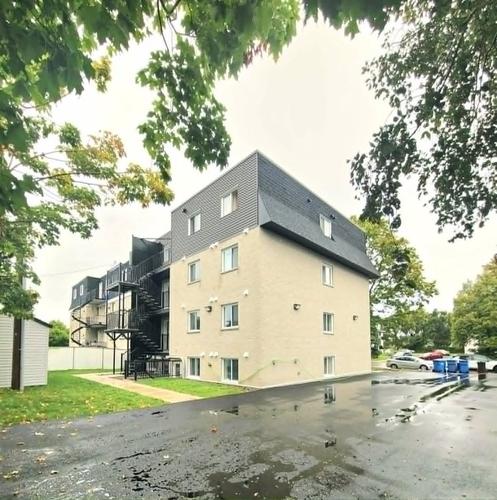 Appartement de 3 chambres à louer à Longueuil — photo 10