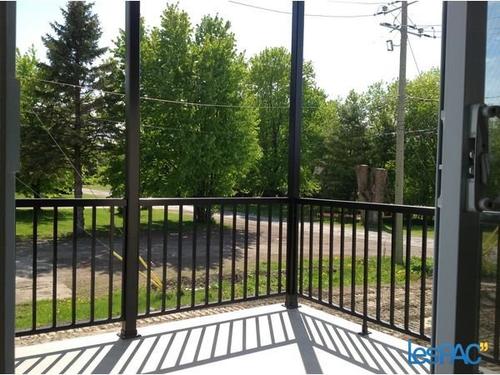 3 bedrooms apartment for rent in Montreal - Ville-Marie — photo 3