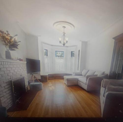 Appartement de 5 chambres à louer à Montreal - Côte-des-Neiges–Notre-Dame-de-Grâce — photo 4