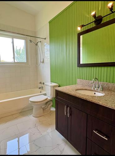 3 bedrooms apartment for rent in Sherbrooke — photo 2