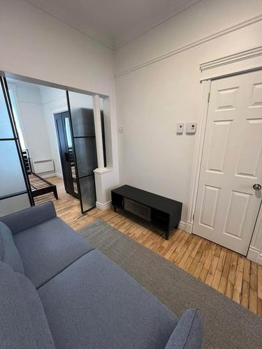 1 bedroom apartment for rent in Montreal - Ville-Marie — photo 2