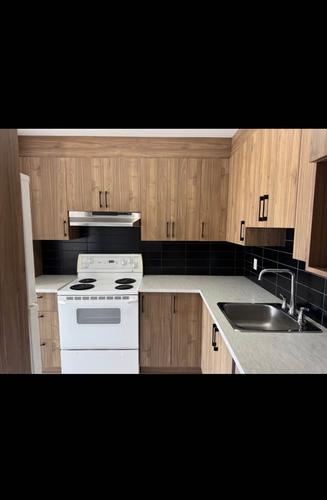 Appartement de 3 chambres à louer à Longueuil — photo 2