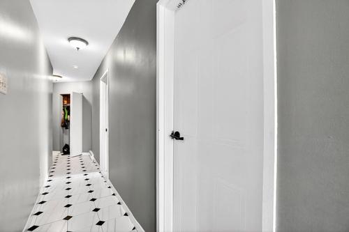 2 bedrooms apartment for rent in Laval — photo 5