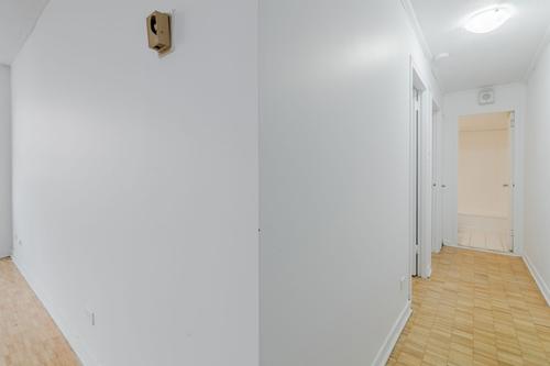 2 bedrooms apartment for rent in Montreal - Ville-Marie — photo 4