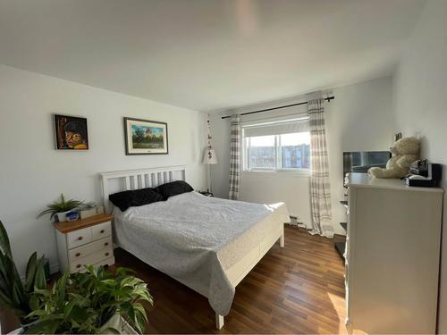 2 bedrooms apartment for rent in Sherbrooke — photo 4