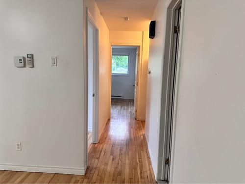 2 bedrooms apartment for rent in Laval — photo 7