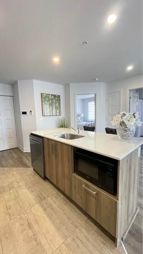 2 bedrooms apartment for rent in Laval — photo 2