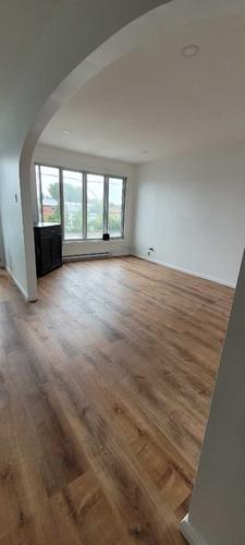 Appartement de 3 chambres à louer à Longueuil — photo 8