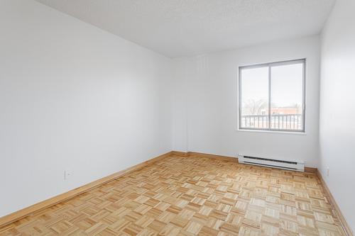 1 bedroom apartment for rent in Montreal - Saint-Laurent — photo 7