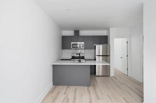 2 bedrooms apartment for rent in Montreal - Le Plateau-Mont-Royal — photo 4