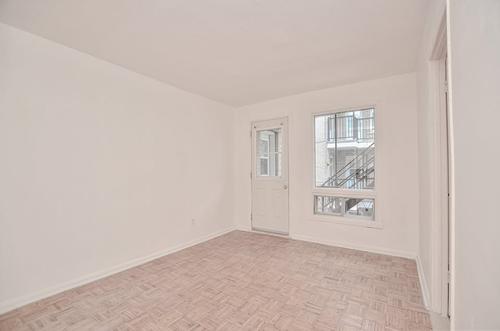 1 bedroom apartment for rent in Montreal - Ville-Marie — photo 9