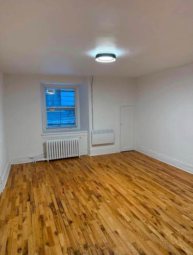 4 bedrooms apartment for rent in Montreal - Ville-Marie — photo 3