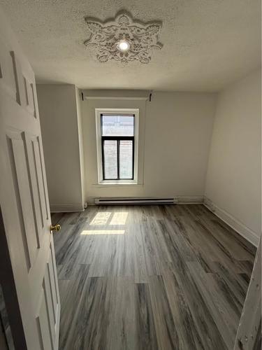2 bedrooms apartment for rent in Montreal - Ville-Marie — photo 9