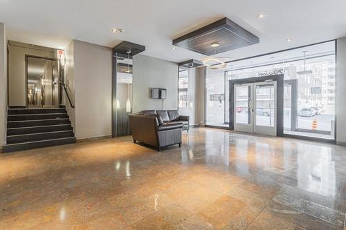 Studio for rent in Montreal - Côte-des-Neiges–Notre-Dame-de-Grâce — photo 3