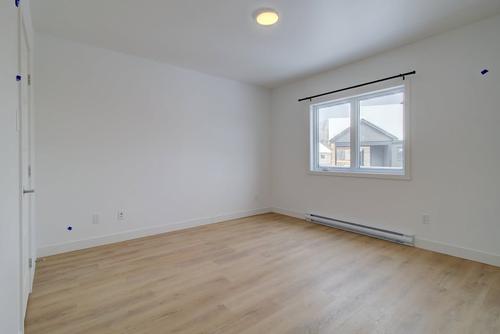 3 bedrooms apartment for rent in Sherbrooke — photo 16