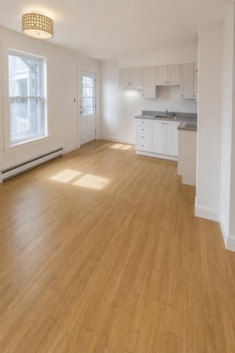 2 bedrooms apartment for rent in Sherbrooke — photo 10