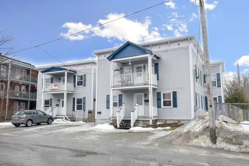 3 bedrooms apartment for rent in Sherbrooke — photo 9