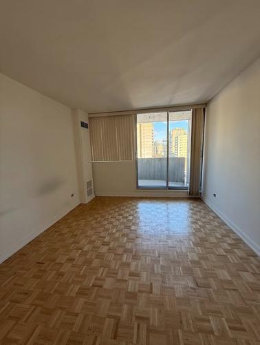 Appartement de 1 chambre à louer à Montreal - Côte-des-Neiges–Notre-Dame-de-Grâce — photo 8