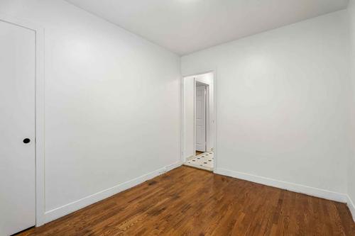 3 bedrooms apartment for rent in Laval — photo 12