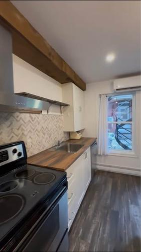 2 bedrooms apartment for rent in Montreal - Ville-Marie — photo 2