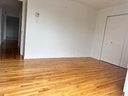 2 bedrooms apartment for rent in Laval — photo 8