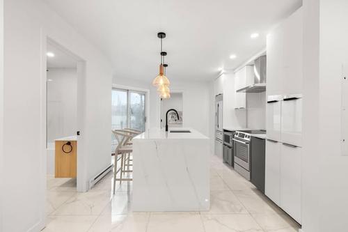 2 bedrooms apartment for rent in Montreal - Ville-Marie — photo 3