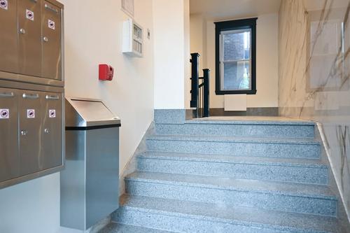 2 bedrooms apartment for rent in Montreal - Le Plateau-Mont-Royal — photo 10