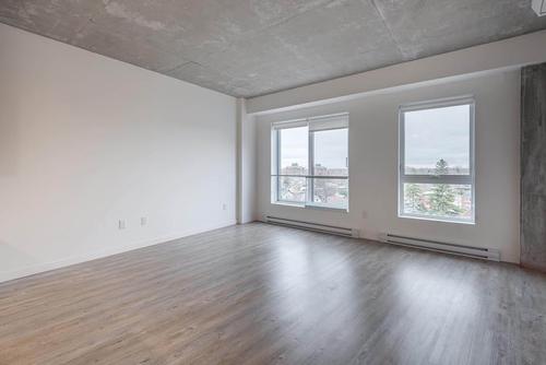 2 bedrooms apartment for rent in Laval — photo 9