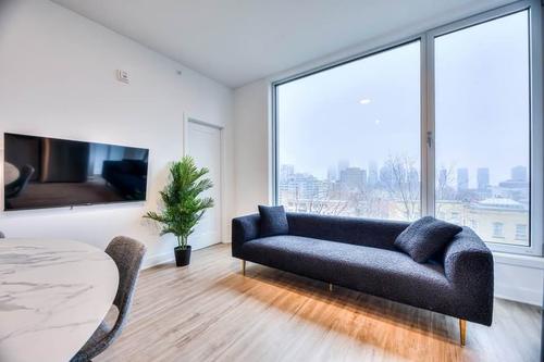 3 bedrooms apartment for rent in Montreal - Ville-Marie — photo 8