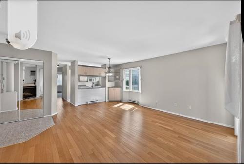3 bedrooms apartment for rent in Laval — photo 5