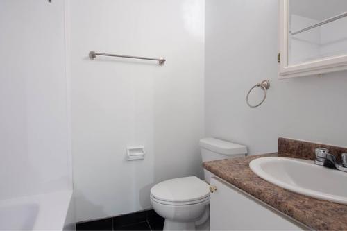Studio for rent in Montreal - Côte-des-Neiges–Notre-Dame-de-Grâce — photo 3