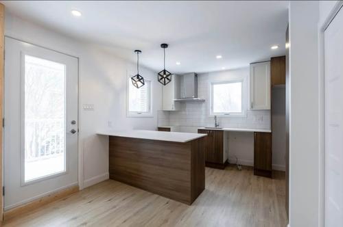 2 bedrooms apartment for rent in Québec - La Cité-Limoilou — photo 3