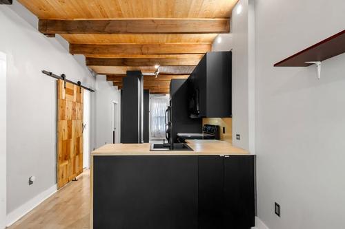1 bedroom apartment for rent in Montreal - Ville-Marie — photo 11