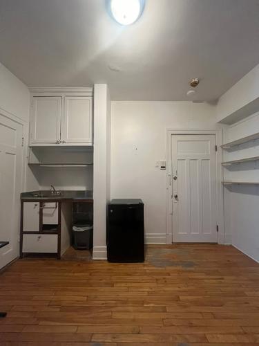Studio for rent in Montreal - Le Plateau-Mont-Royal — photo 9