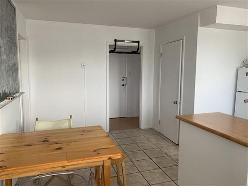 3 bedrooms apartment for rent in Sherbrooke — photo 12