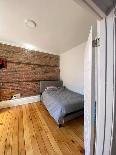 5 bedrooms apartment for rent in Montreal - Ville-Marie — photo 10