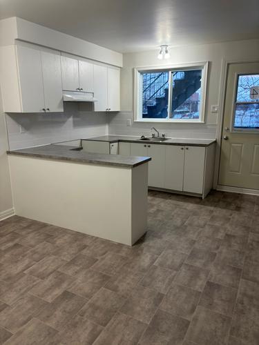 Appartement de 2 chambres à louer à Québec - Sainte-Foy–Sillery–Cap-Rouge — photo 2