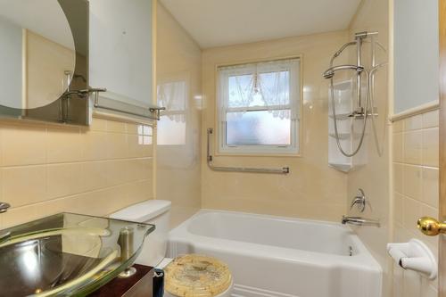 Appartement de 2 chambres à louer à Longueuil — photo 2