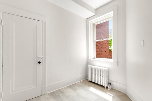 2 bedrooms apartment for rent in Montréal — photo 7